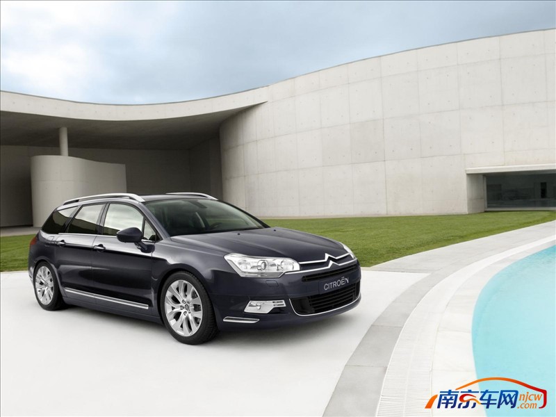 2008款雪铁龙c5 estate 外观