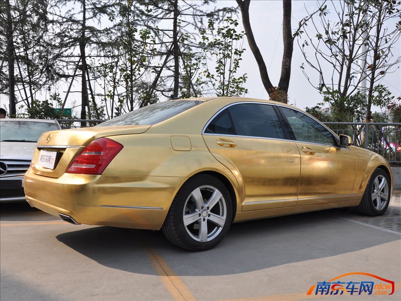 黄金奔驰s350 外观