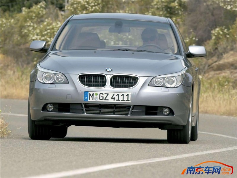 2004款宝马530d图片