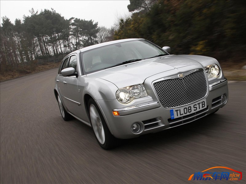 2008款克莱斯勒 300c touring srt uk version 外观