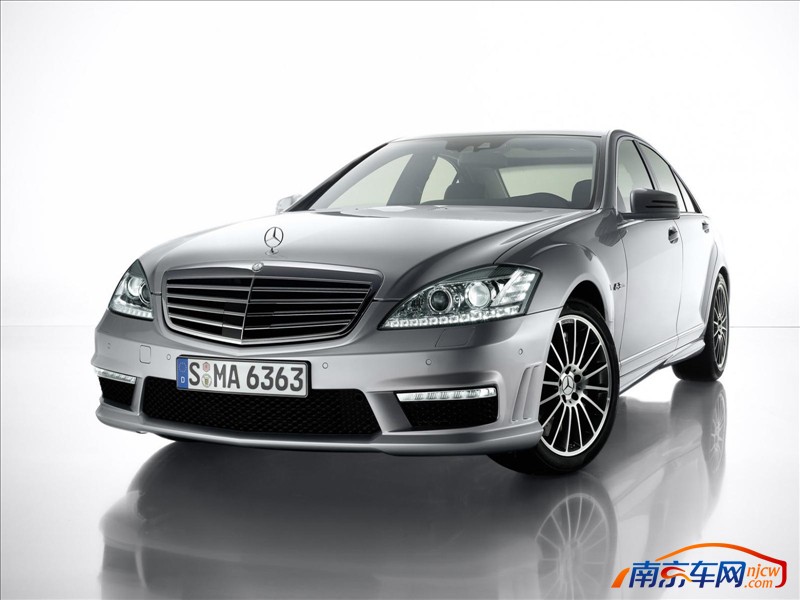 2010款梅赛德斯奔驰s63 amg 外观