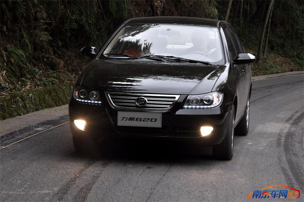 2010款力帆620 外观