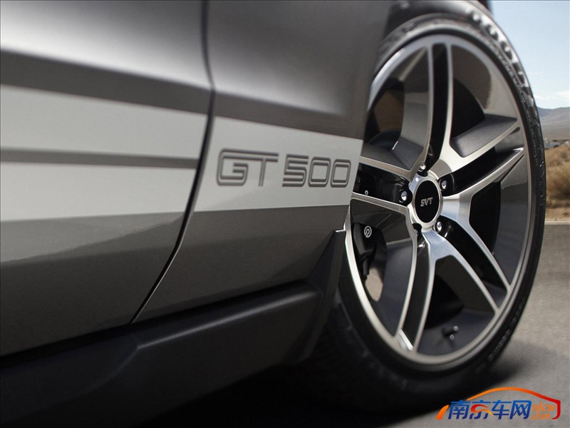 2010款福特野马蝰蛇gt500 高清 图片 2010款福特野马蝰蛇gt500 高清图片