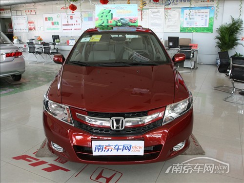 南京新港优惠广汽本田锋范裸车优惠1.8万元奥迪a6保险丝和图片