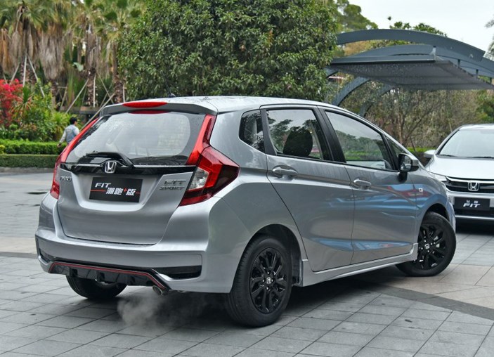 2018款广本飞度明年1月上市 疑似售价公布