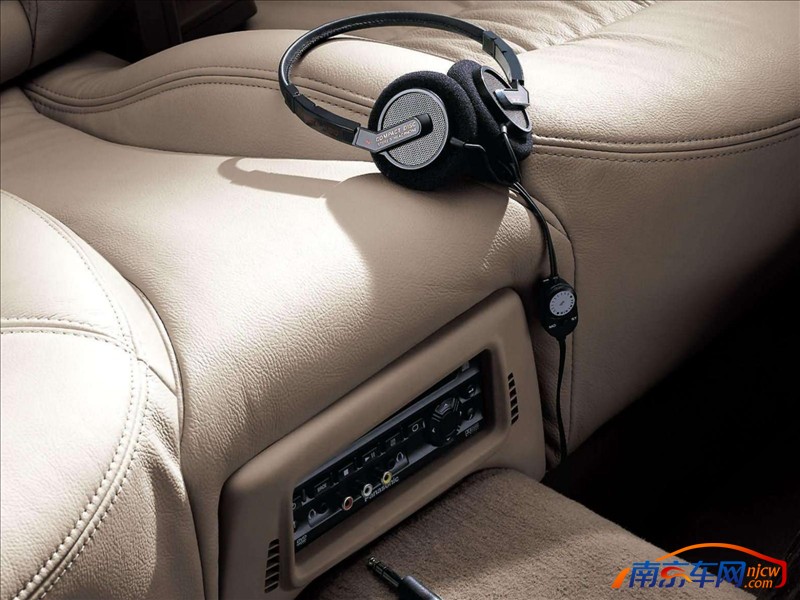 2005款别克荣御 内饰