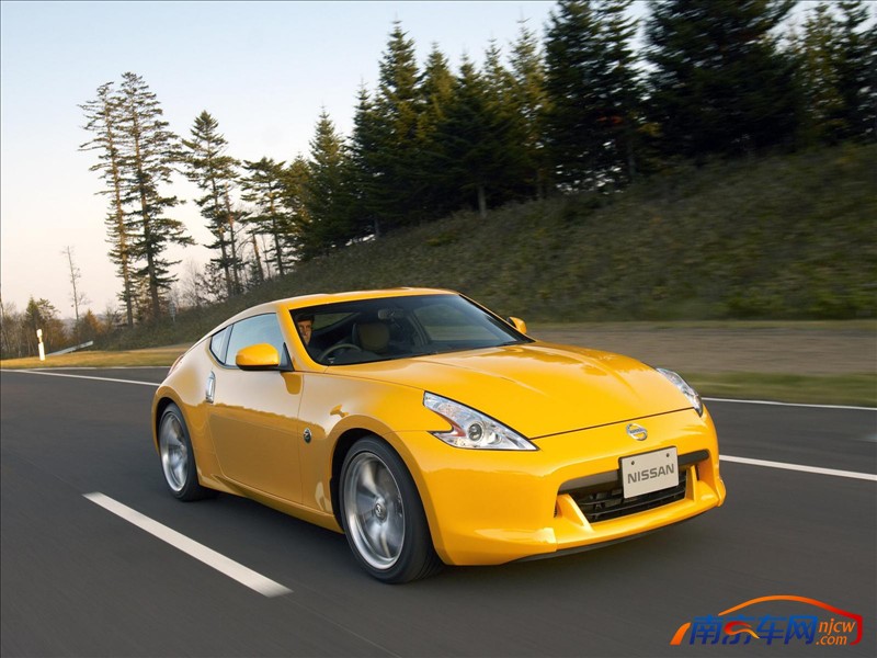 2009款日产370z