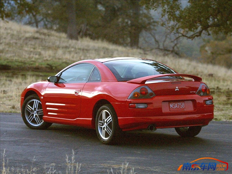 2003款三菱伊柯丽斯 外观