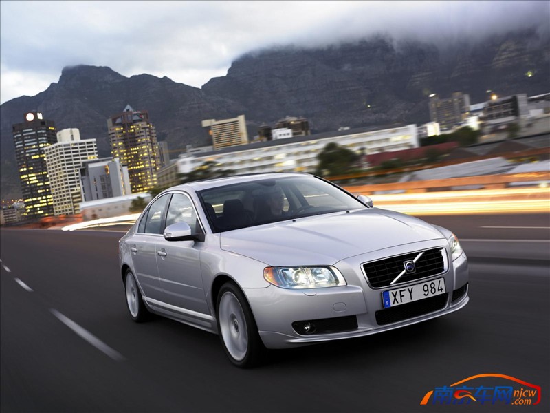 2006款沃尔沃s80 外观