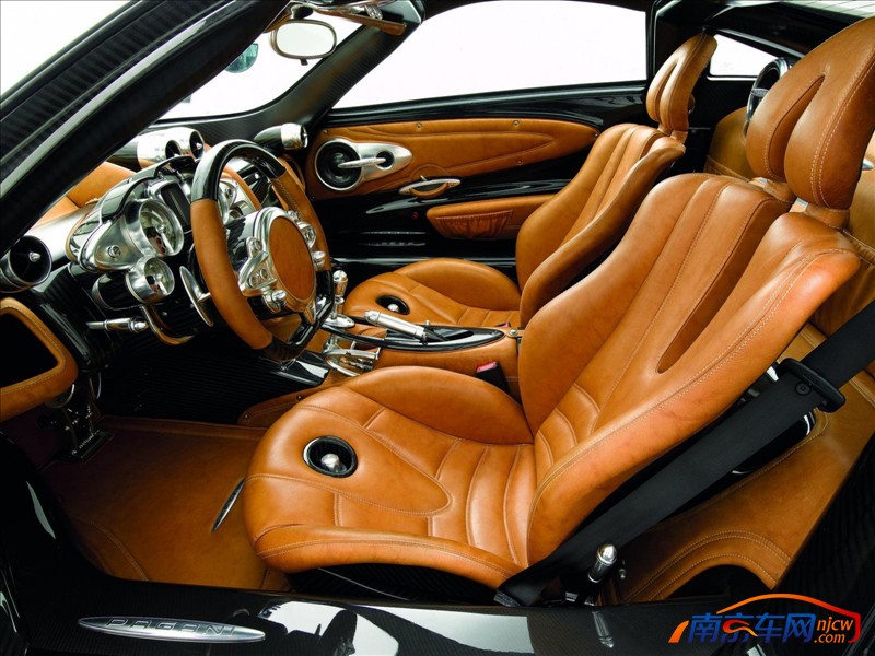 2012款帕加尼 huayra