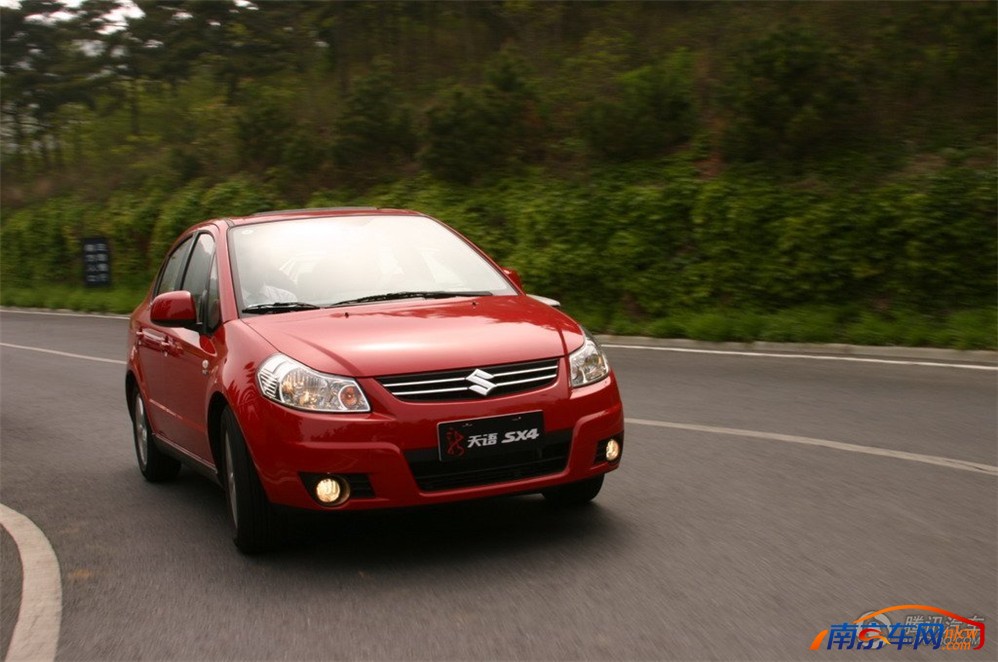 【图片】天语sx4三厢(高清)图片_天语sx4三厢(9905)_南京长安铃木天语