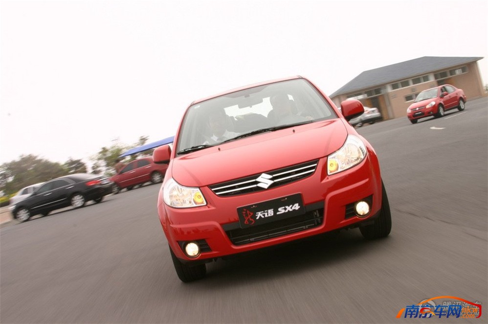 【图片】天语sx4三厢(高清)图片_天语sx4三厢(9935)_南京长安铃木天语