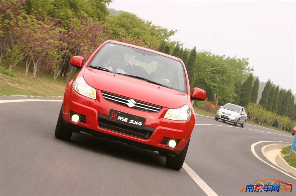 【图片】天语sx4三厢(高清)图片_天语sx4三厢(9956)_南京长安铃木天语