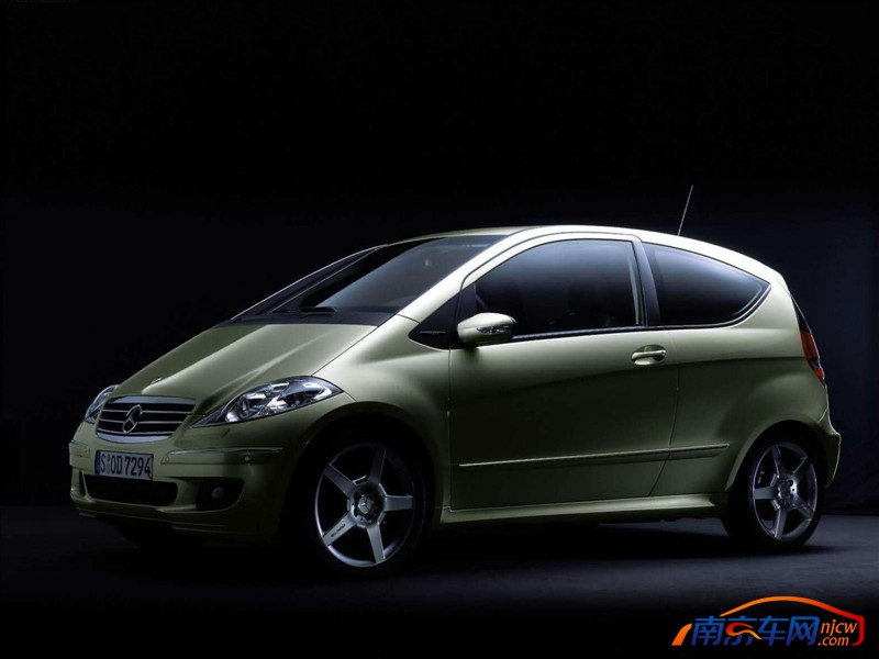 2005款梅赛德斯奔驰a200avantgarde3door