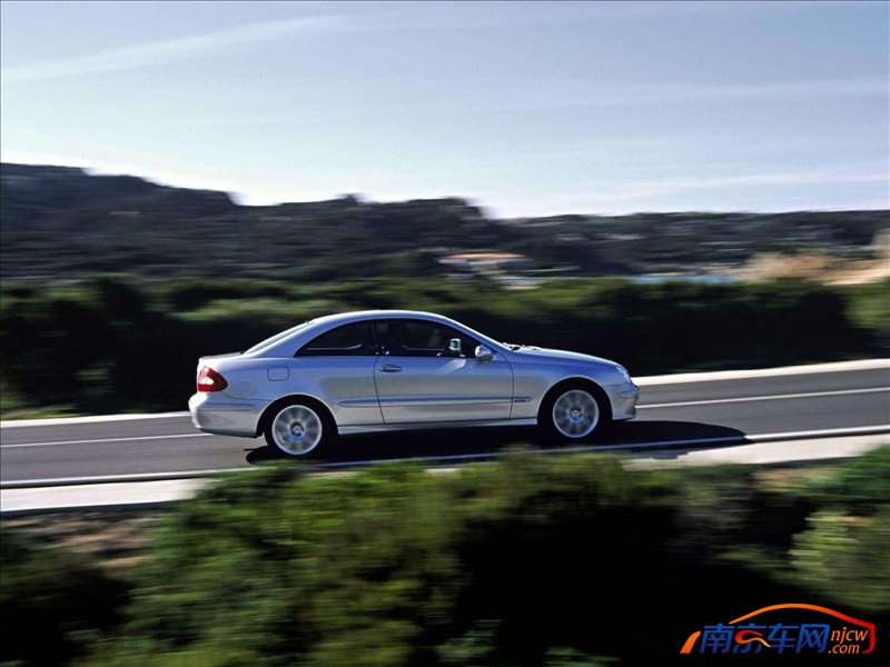 2005款梅赛德斯奔驰clk350