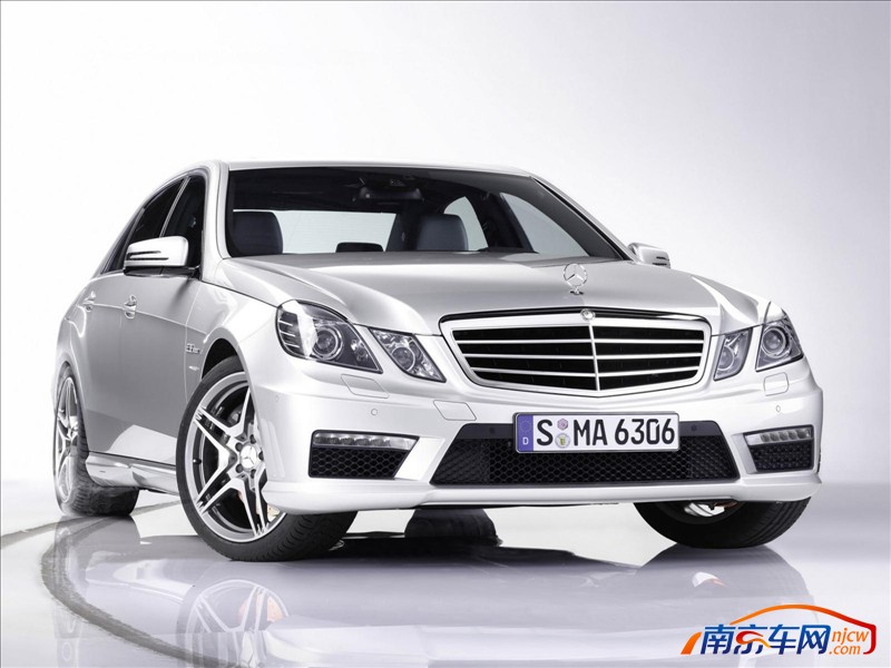 2010款梅赛德斯奔驰e63amg