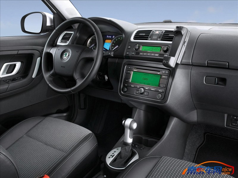 2008款斯柯达晶锐 combi 中控台