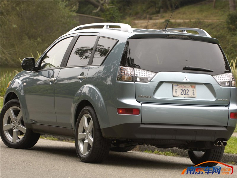 2007款三菱欧蓝德outlanderurban