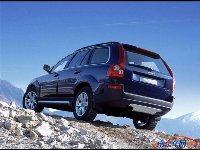 2002款沃尔沃xc90 外观