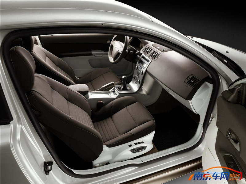 2005款沃尔沃c30 design 概念车