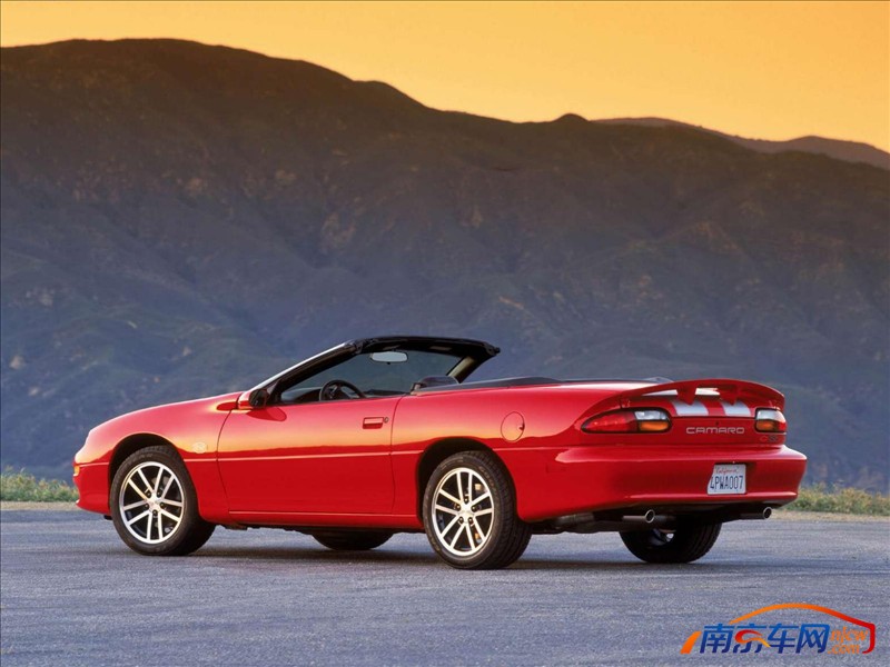 2002款雪佛兰camaro 外观