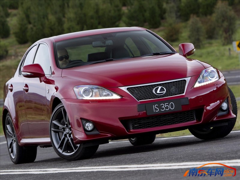 2011款雷克萨斯is350f运动版