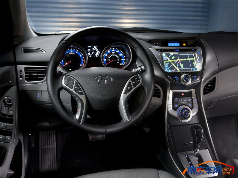 2011款现代伊兰特