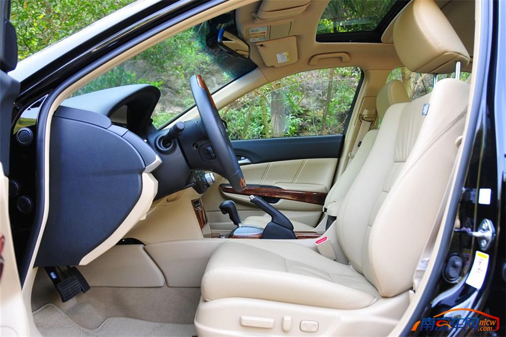 2011款广汽本田雅阁