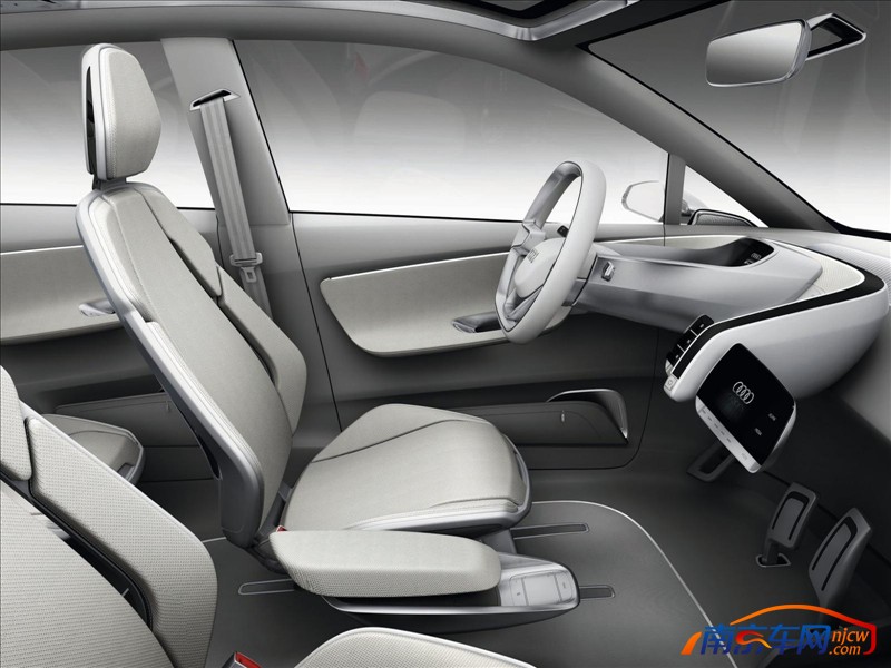 2011款奥迪a2概念车 内饰