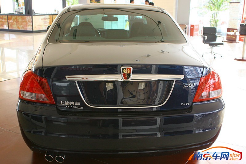 8t(高清)图片_荣威7501.8t(33791)_南京荣威750图片