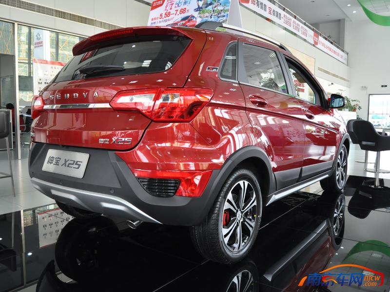 2016款北汽绅宝x25