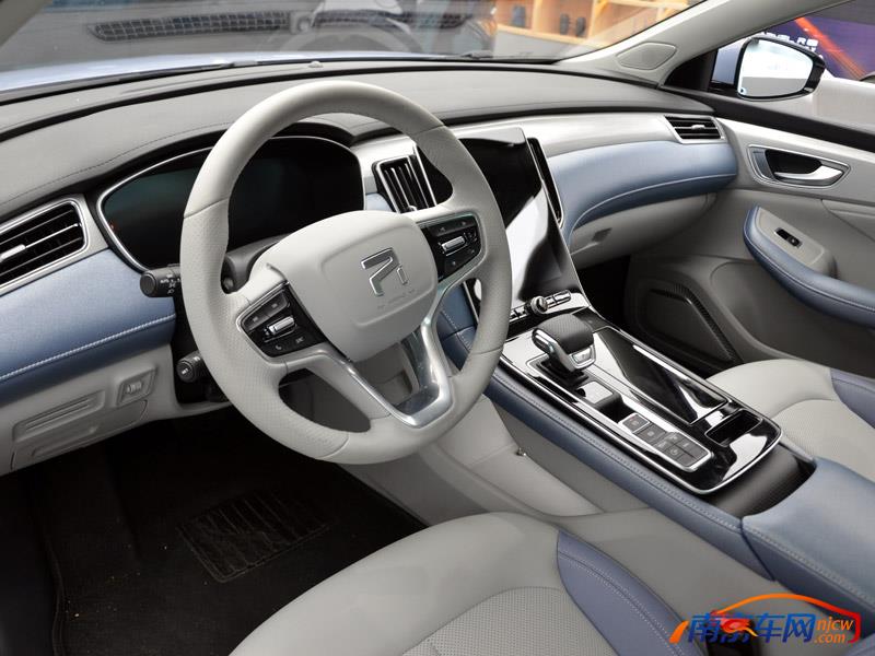 中控内饰       / 57 询价指导价:15.58   20.08万