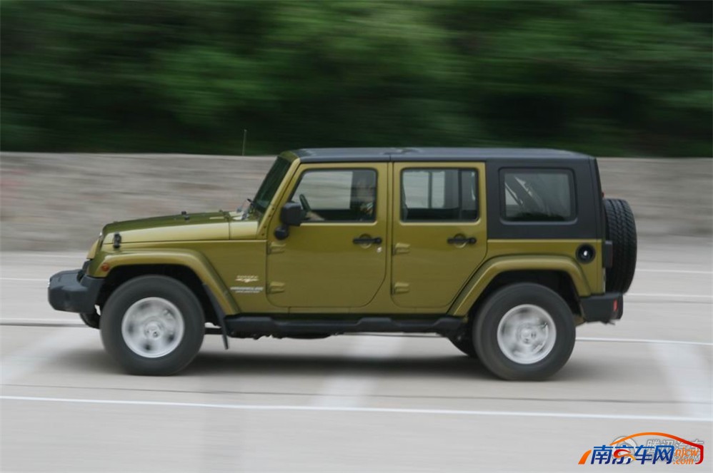 【图片】牧马人(高清)图片_牧马人(49749)_南京吉普(进口)牧马人图片