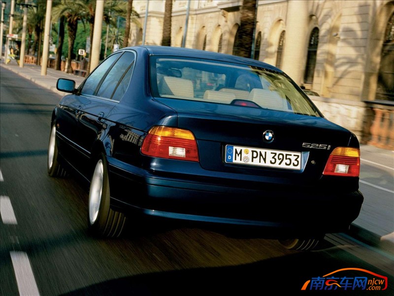2001款宝马5系