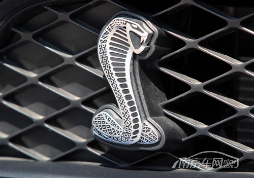 施瓦辛格驾到shelbygt500即将登陆南京
