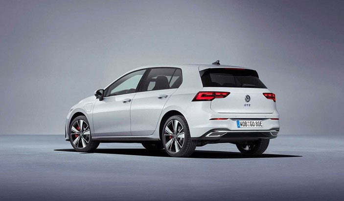 全新高尔夫ehybrid官图发布前脸更平和