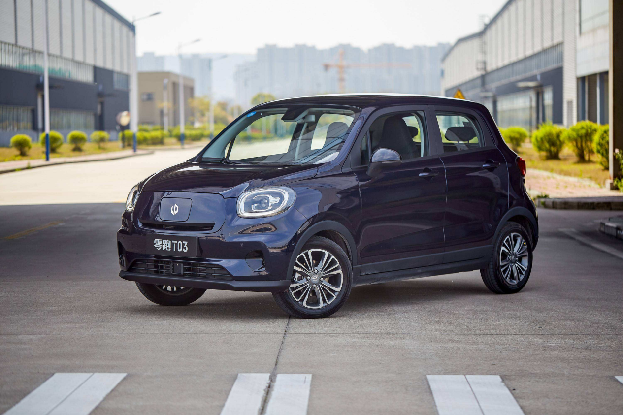 喵护平安欧拉白猫安全出圈a00级车市